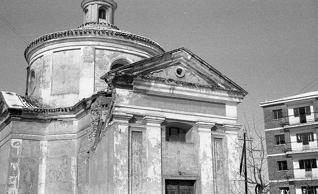 Ermita de Ventura Rodriguez en los años cuarenta. / J. Calles