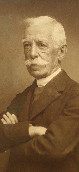 Julio Somoza. / Joaquín García Cuesta