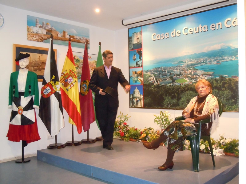 casa_de_ceuta_en_cadiz_teatro_-a-22-01-2015