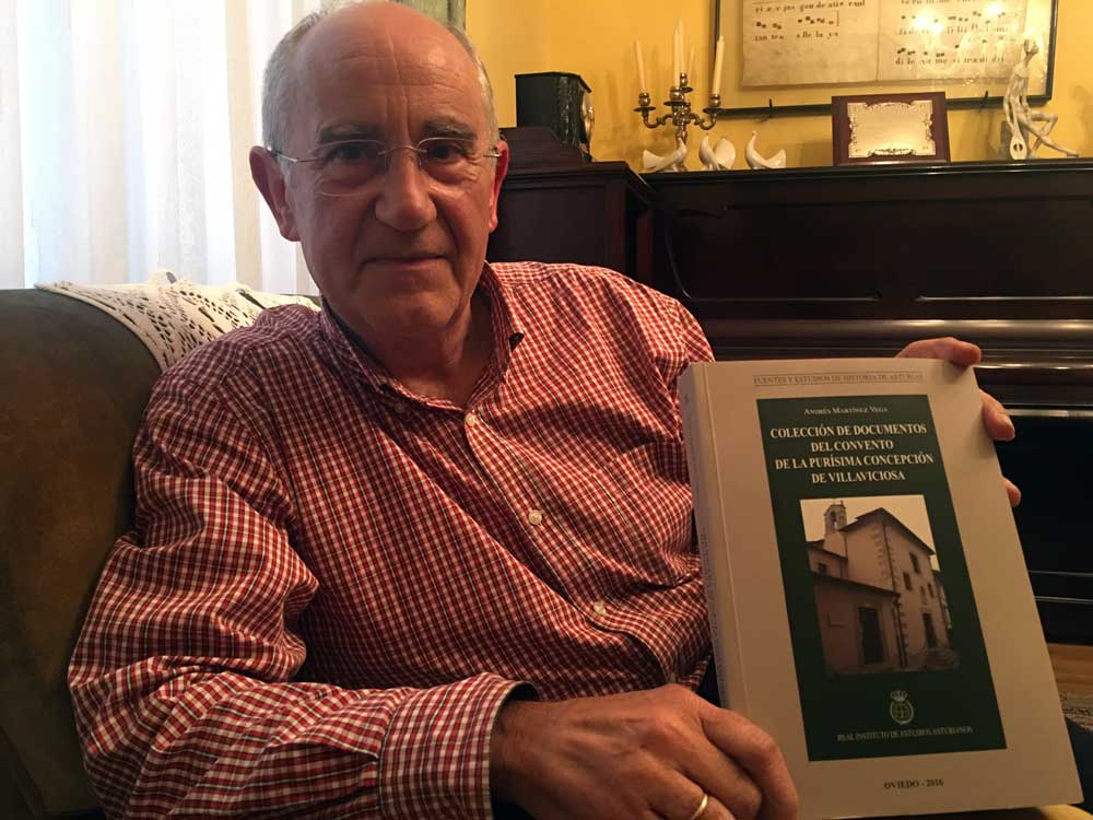 Andrés Martínez Vega, cronista oficial de Piloña (Asturias).