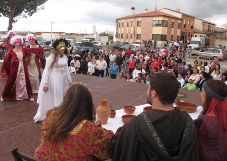 FADOS, CONFERENCIAS Y VISITAS NOCTURNAS
