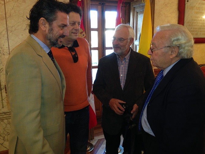 ENCUENTRO DE CRONISTAS OFICIALES DE LA COMUNIDAD VALENCIANA EN SAN ILDEFONSO (SEGOVIA)