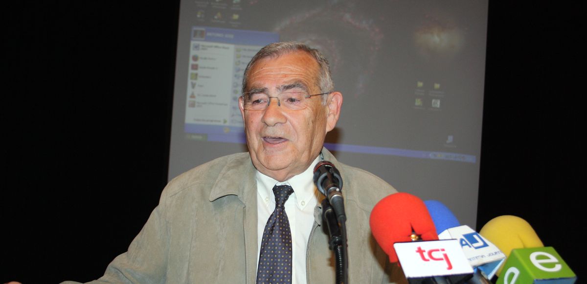 EL CRONISTA OFICIAL DE JUMILLA ANTONIO VERDÚ, COMPARTIÓ SUS RECUERDOS DE ANTAÑO SOBRE LOS ARMAOS DEL CRISTO