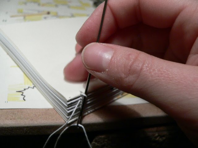 EL TALLER DEL COJO • ENTRE GUILLOTINAS Y PRENSAS SE HABLABA DE LIBERTAD Y DE UTOPÍAS QUE ESTABAN POR LLEGAR