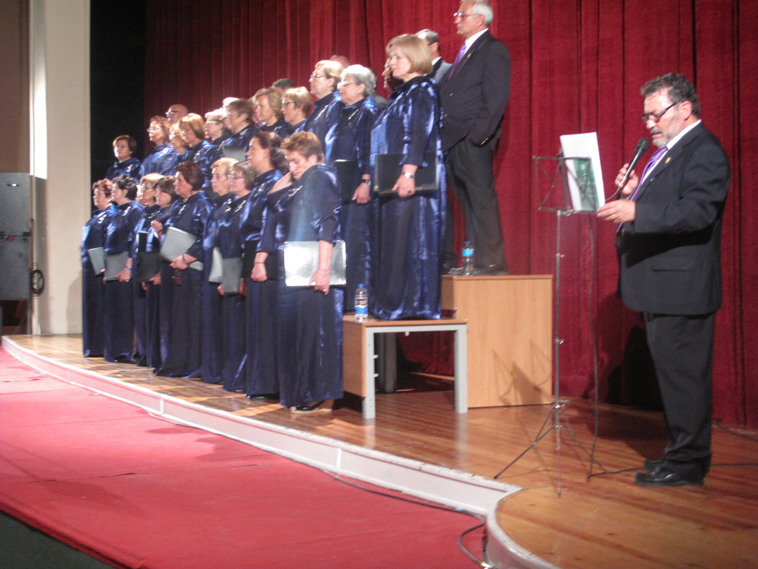 “SE VA EL CANTAR” Y OTRAS MÚSICAS