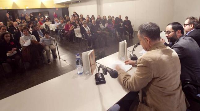 EDUARDO LAGAR: EL PERIODISMO, PERSEGUIR LA VERDAD, ES LA MEDICINA QUE ME MANTIENE VIVO