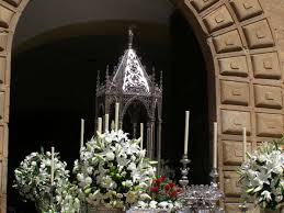 ARTESANOS Y FIESTAS – A LA FIESTA RELIGIOSA QUE ACUDÍAN TODOS LOS AÑOS LOS OFICIOS ERA LA DEL CORPUS CHRISTI