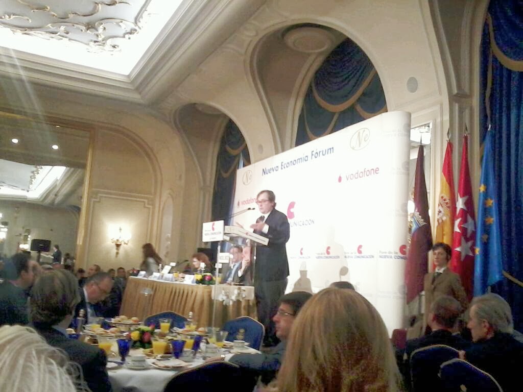 EL DIRECTOR DE LA RAZÓN, EN EL FORO DE LA COMUNICACIÓN