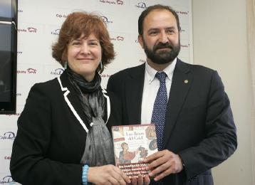 ¿DE VERDAD ES EL SANTO GRIAL? • EL LIBRO ‘LOS REYES DEL GRIAL’ CONCLUYE TRAS AÑOS DE INVESTIGACIÓN QUE EL CÁLIZ DE DOÑA URRACA DE LA BASÍLICA DE SAN ISIDORO DE LEÓN ES EL SANTO GRIAL