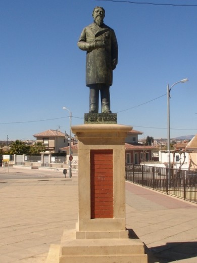 CABEZUELA (CÁCERES) RINDE HOMENAJE A JOSÉ MARÍA MUÑOZ EL SANTO “NEGRO” EXTREMEÑO