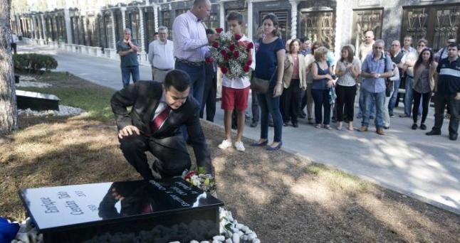 CERDÁN TATO, CRONISTA OFICIAL DE ALICANTE, EN EL JARDÍN DEL SILENCIO