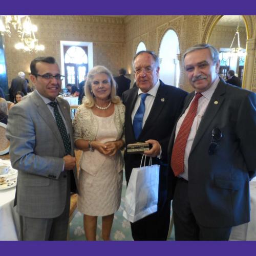 ALMUERZO HOMENAJE POR JUBILACIÓN DE D. GUILLERMO SENA, CRONISTA OFICIAL DE LA CAROLINA (JAÉN), Y D. ARTURO GÓMEZ