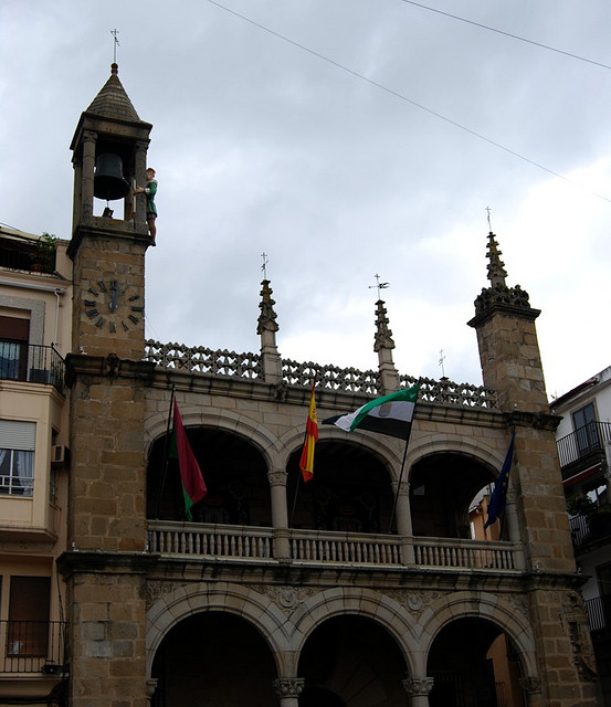 EL PLENO DEL AYUNTAMIENTO DE PLASENCIA (CÁCERES) NOMBRARÁ HOY CRONISTA OFICIAL
