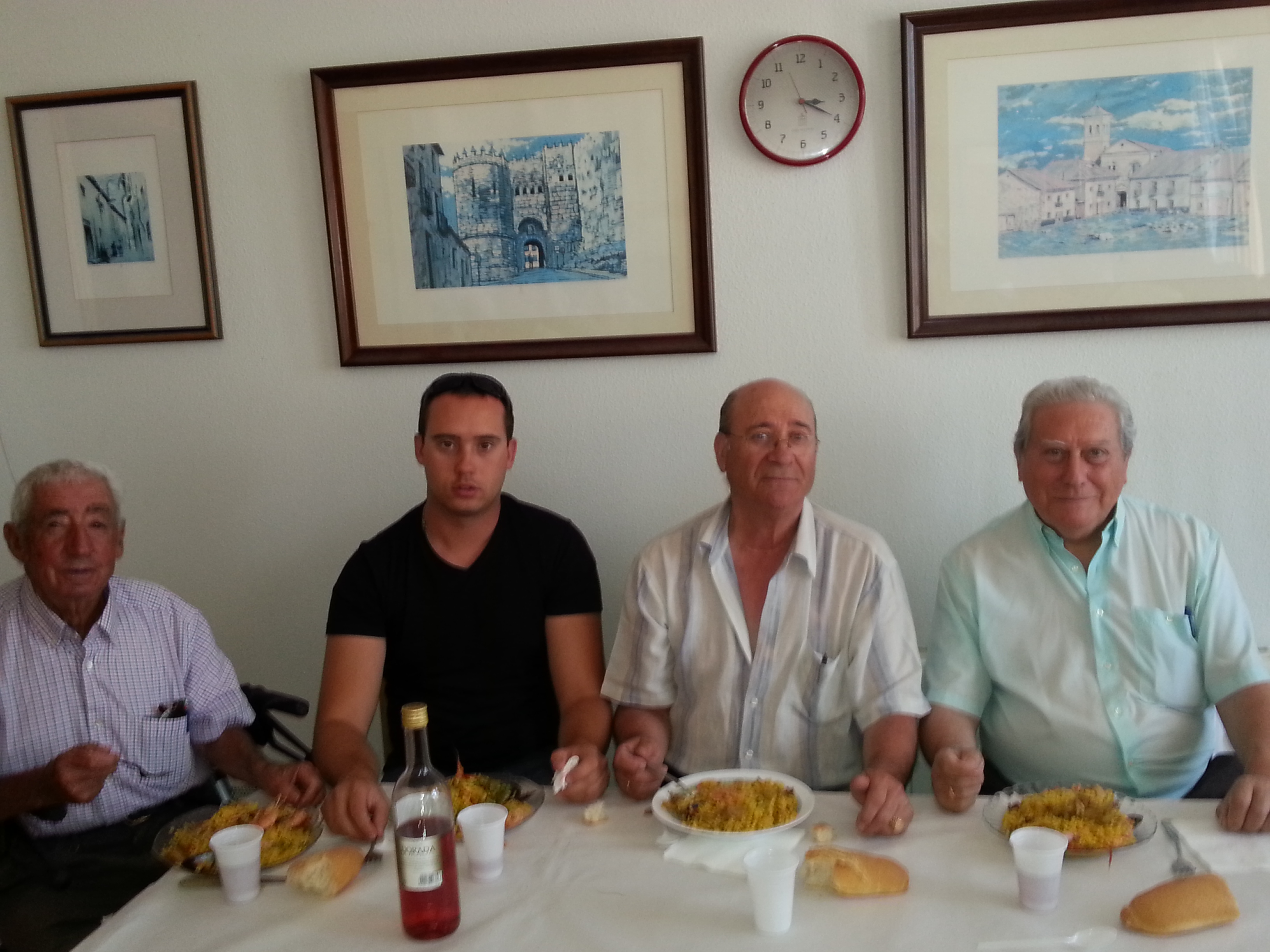 COMIDA DE HERMANDAD DE LA ASOCIACIÓN DE DE JUBILADOS DE CASLA (SEGOVIA)