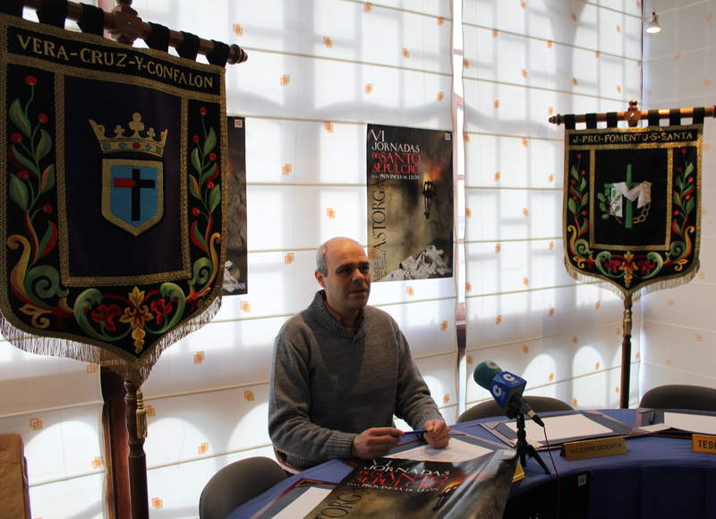 UN PASEO POR EL SANTO SEPULCRO • LAS JORNADAS PROVINCIALES, QUE CUMPLEN SEIS EDICIONES, SE CELEBRAN POR PRIMERA VEZ EN LA CIUDAD, DONDE SE EXPONDRÁ UNA COLECCIÓN ÚNICA DE URNAS Y YACENTES