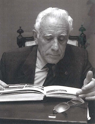 ENTREVISTA A BENITO MADARIAGA DE LA CAMPA, CRONISTA OFICIAL DE SANTANDER