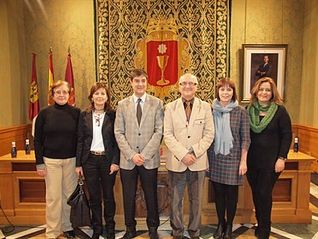 MIGUEL ROMERO TOMA POSESIÓN COMO CRONISTA OFICIAL DE LA CIUDAD DE CUENCA