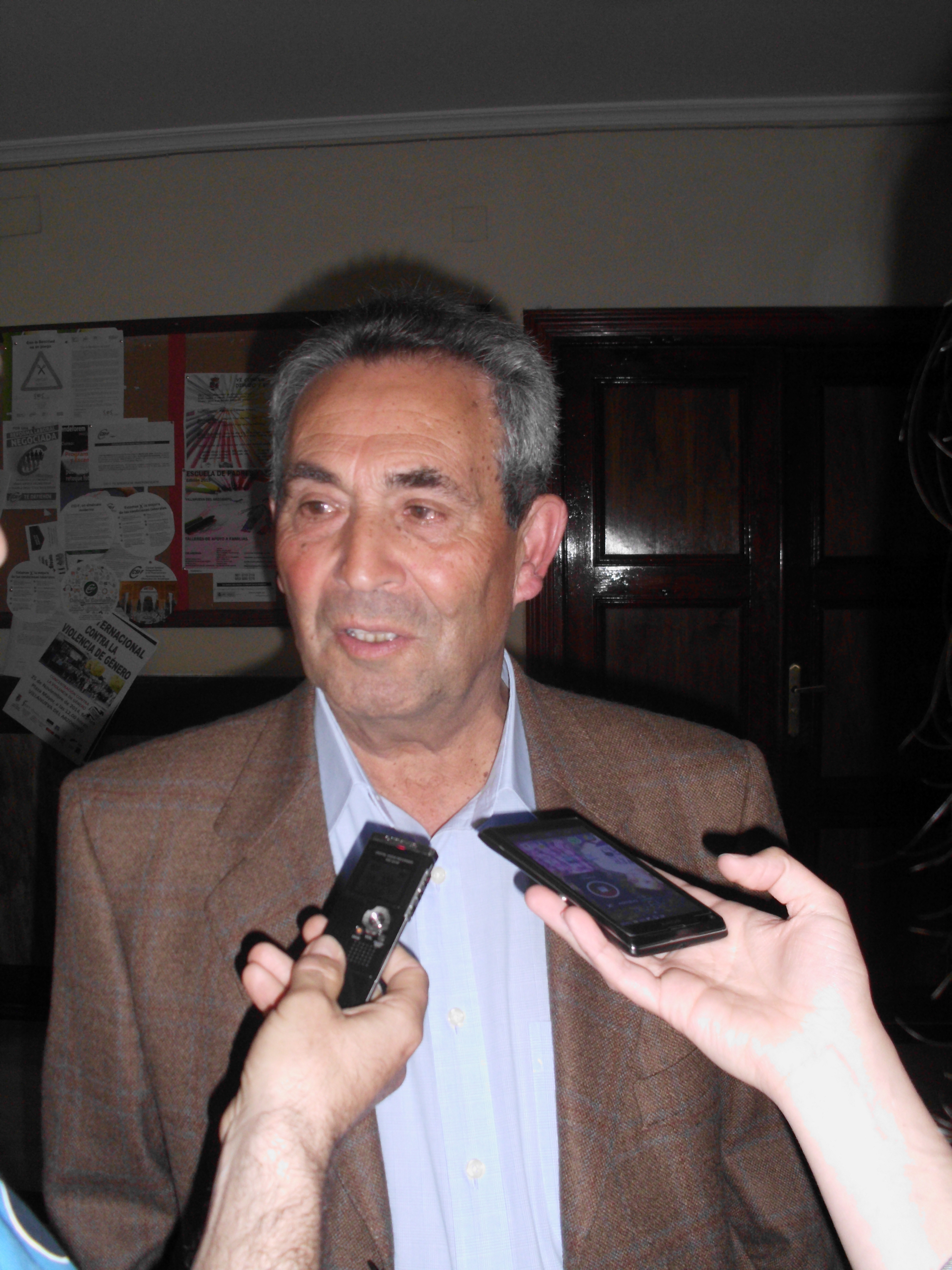 PRESENTACIÓN DEL LIBRO DE LAS XII JORNADAS DE ESTUDIOS HISTÓRICOS- ARTÍSTICOS SOBRE LAS CUATRO VILLAS. RESTAURADA LA CARTA FUNDACIONAL DE 1407