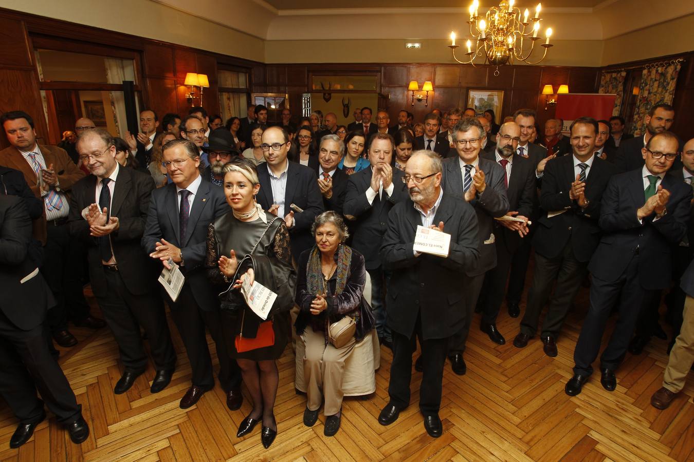 ‘EL COMERCIO’ CRECE EN OVIEDO • EL DIARIO PRESENTÓ LA NUEVA PUBLICACIÓN QUE SE DISTRIBUIRÁ A PARTIR DEL DOMINGO