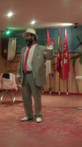 EL SALÓN DE ACTOS DE LA CASA REGIONAL DE CASTILLA-LA MANCHA FUE EL ESCENARIO ANOCHE DEL ESPECTÁCULO LA ‘HISTORIA DE MADRID’ Y DEL ‘BARRIO DE LA FORTUNA’ (LEGANÉS)  CON EL ACTOR RAFA DEDI  COMO MANUEL MANZANRES DEL FORO