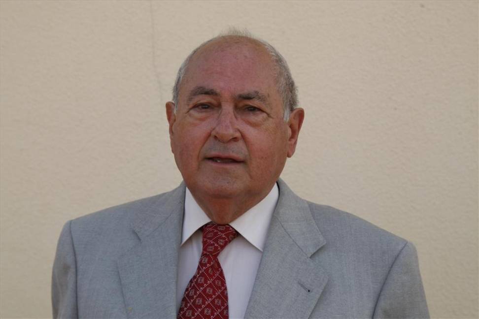 JOAQUÍN CRIADO COSTA,  CRONISTA OFICIAL DE SAN SEBASTIÁN DE LOS BALLESTEROS Y DE VILLANUEVA DE CÓRDOBA, INGRESA EN LA ACADEMIA DE BUENAS LETRAS DE SEVILLA