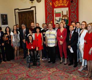 TIEMPO DE ESPERA • TRAS LOS CAMBIOS EN EL ÁMBITO MUNICIPAL SE ABRE OTRO PERÍODO EN EL QUE SE REPETIRÁN LAS DIFICULTADES