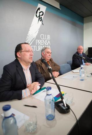 JOSÉ IGNACIO GRACIA: «HOMBRES PRECLAROS DE GOBIERNO SUELEN SER ASTURIANOS, DECÍA MADARIAGA» • EL ESCRITOR Y ARTICULISTA DE LA NUEVA ESPAÑA REPASA LA NÓMINA DE PRESIDENTES DE LOS CONSEJOS DE CASTILLA Y DE MINISTROS