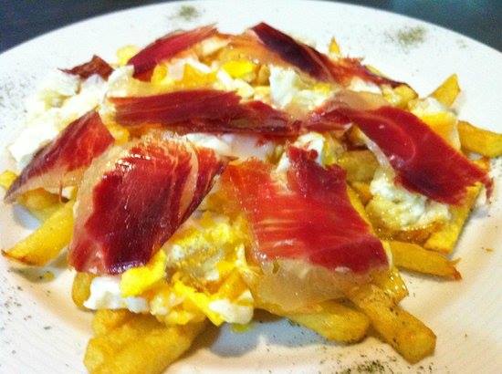 HUEVOS ROTOS, EL FRUTO DE UN ERROR