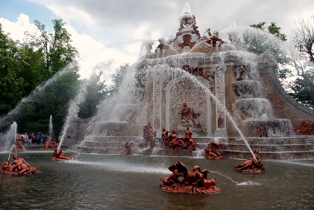 LAS FUENTES DE LA GRANJA DE SAN ILDEFONSO SEGUIRÁN CORRIENDO
