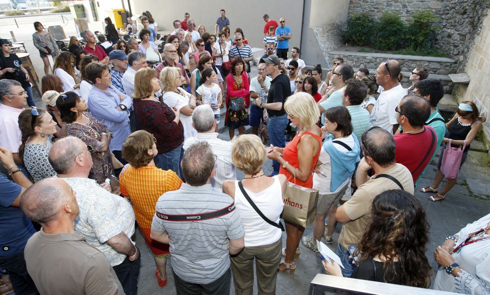 DESCUBRIENDO LOS SECRETOS DE VIVEIRO (LUGO)