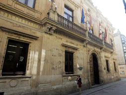 HISTORIA DORMIDA • EL MALTRATO A EDIFICIOS Y MONUMENTOS DEL CASCO ANTIGUO, UNA CONSTANTE QUE PERMANECE