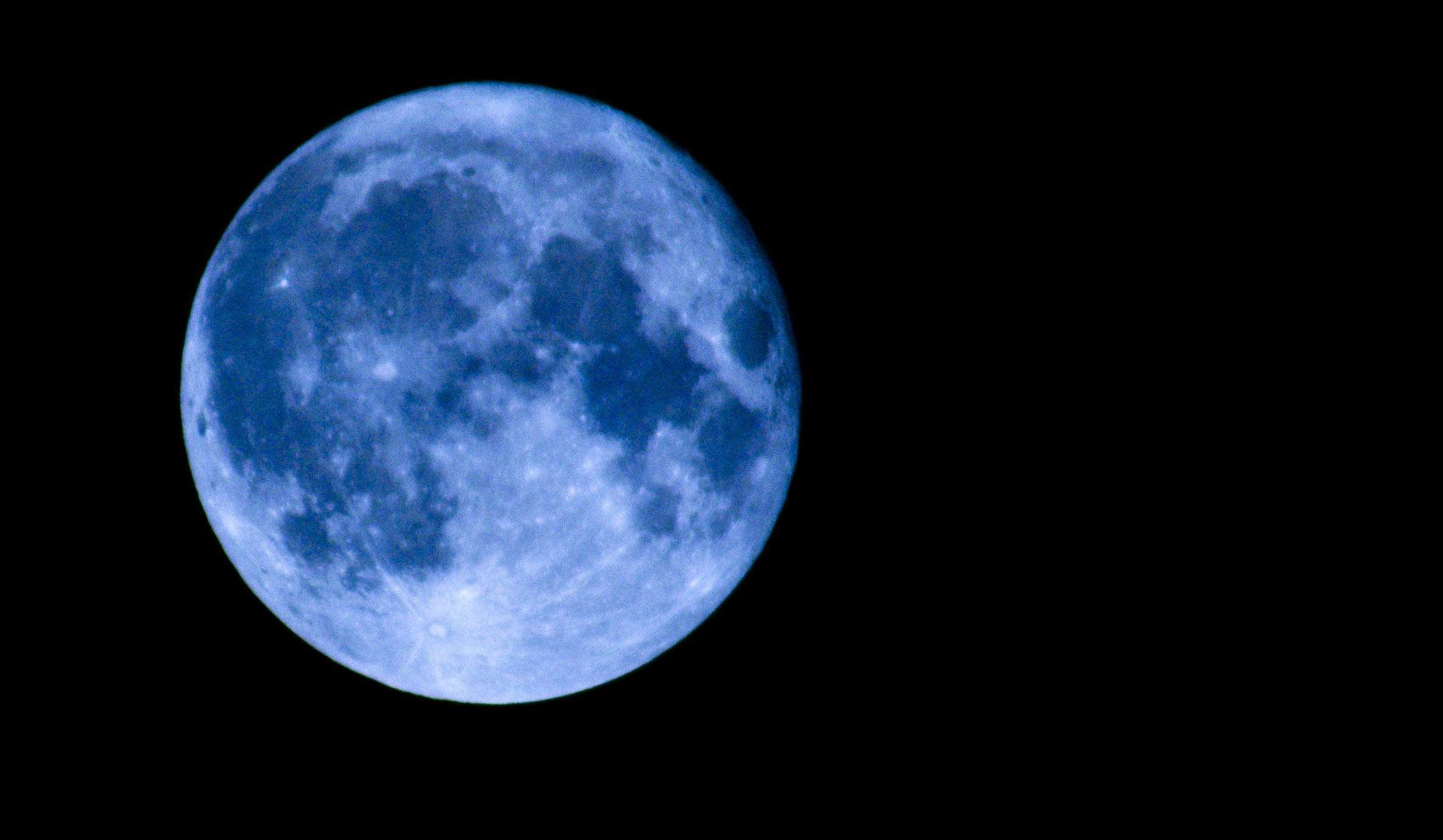 LUNAS