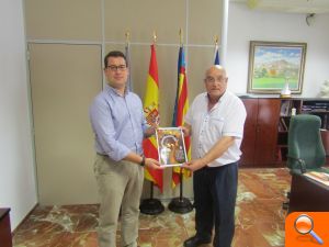 YA PUEDE ADQUIRIRSE EL “LIBRO SOLIDARIO” DE LAS FIESTAS DEL CRISTO 2015 COORDINADO POR EL CRONISTA OFICIAL DE LA VILA L’ALCORA (CASTELLÓN), JOSÉ MANUEL PUCHOL