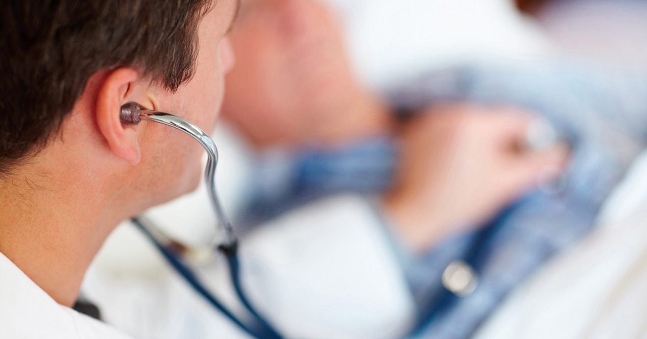 MÉDICO