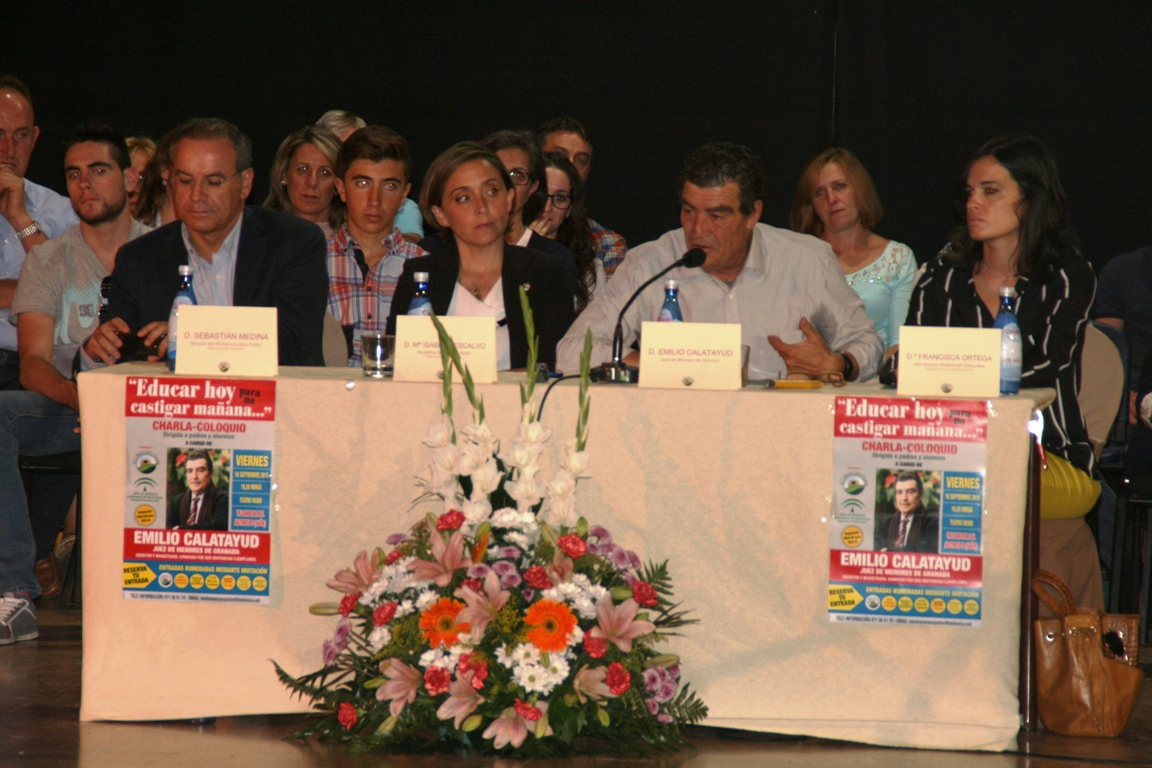 MAGISTRAL CONFERENCIA DEL JUEZ DE MENORES DE GRANADA EMILIO CALATAYUD, EN LA INAUGURACIÓN DEL CURSO ESCOLAR EN VILLANUEVA DEL ARZOBISPO (JAÉN)