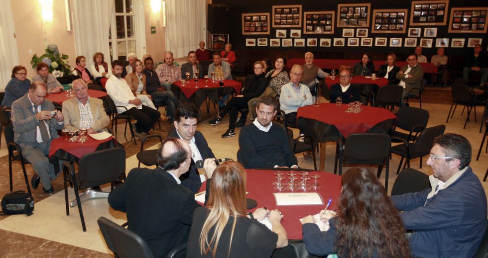 PRESENTADA LA REVISTA «100 AÑOS DEL CASINO»
