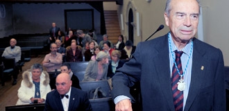 LINAGE ABRE EL CURSO DE SAN QUIRCE HABLANDO DE LAS COFRADÍAS SEGOVIANAS