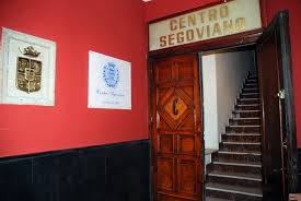 LA NOVELA DE RICARDO ENJUTO ‘PIEL DE MADERA’ SE PRESENTA EN MADRID