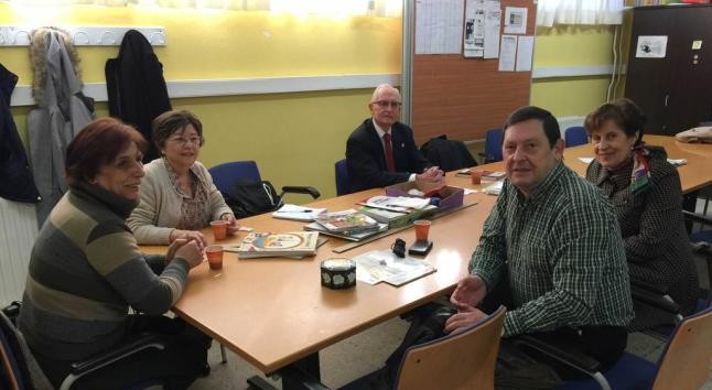 LOS «PROFES» TIRAN DE PARRES