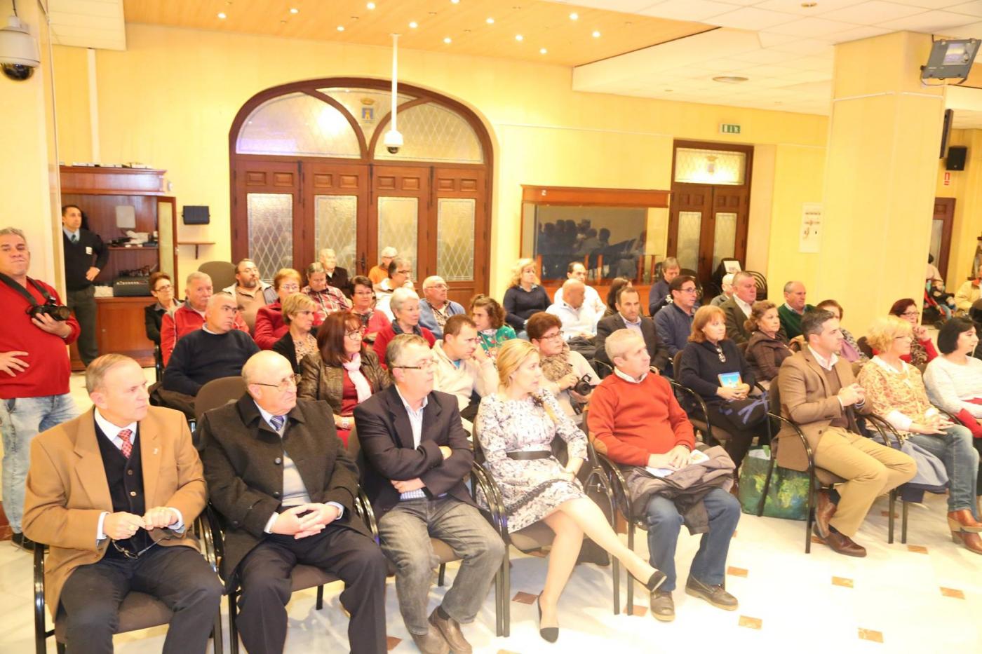 EL LIBRO ‘ASÍ HABLAMOS EN ROTA’ RECOGE GIROS Y EXPRESIONES PROPIOS DE LA LOCALIDAD