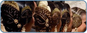 EL DEBAT AL VOLTANT DEL PENTINAT TRADICIONAL