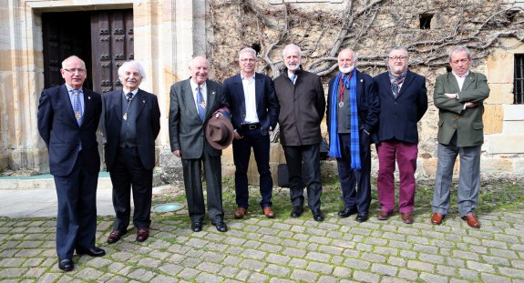 LUIS MIGUEL MONTES: «VOY A ESCRIBIR PARA TODOS, ALEJADO DE DISPUTAS»