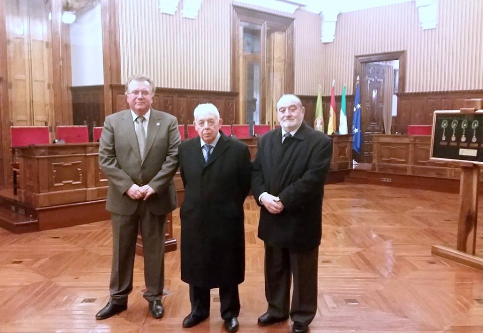 VICENTE OYA, NUEVO CRONISTA OFICIAL DE LA PROVINCIA
