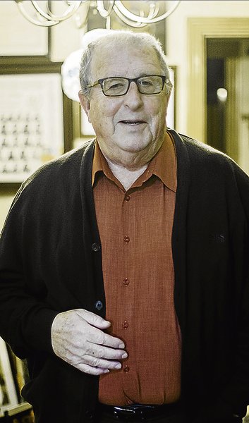 FERNANDO CORTÉS, NUEVO CRONISTA OFICIAL DE BADAJOZ: «ME GUSTA MÁS SER CRONISTA DEL TIEMPO PRETÉRITO»