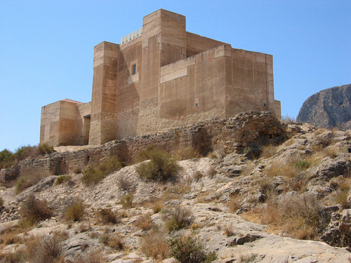 EL CARACTER MILITAR DE NUESTRO CASTILLO