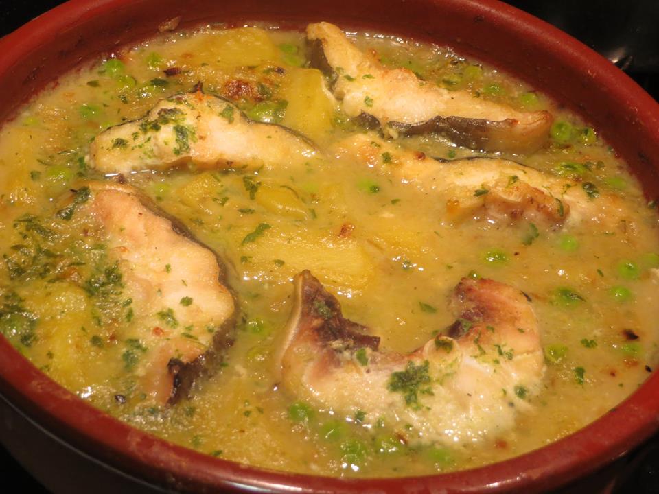 A FALTA DE MORENA, CAZUELA DE CONGRIO PRIMAVERAL