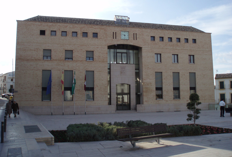 EL PLENO DEL AYUNTAMIENTO DE BAENA (CÓRDOBA) APRUEBA POR UNANIMIDAD DOTAR A LA PEDANÍA DE ALBENDÍN DE LA FIGURA DEL CRONISTA OFICIAL