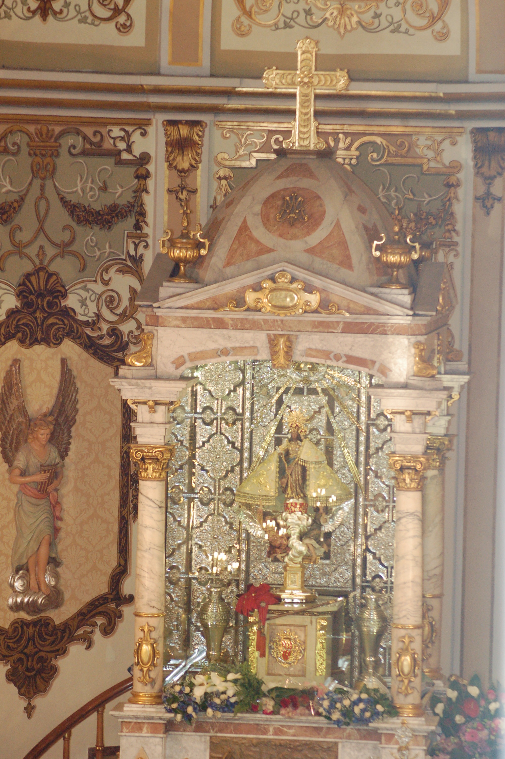 ALZIRA  CELEBRA EL 50º ANIVERSARIO DE LA CORONACIÓN CANÓNICA DE LA VIRGEN DE LLUCH, PATRONA DE LA CIUDAD