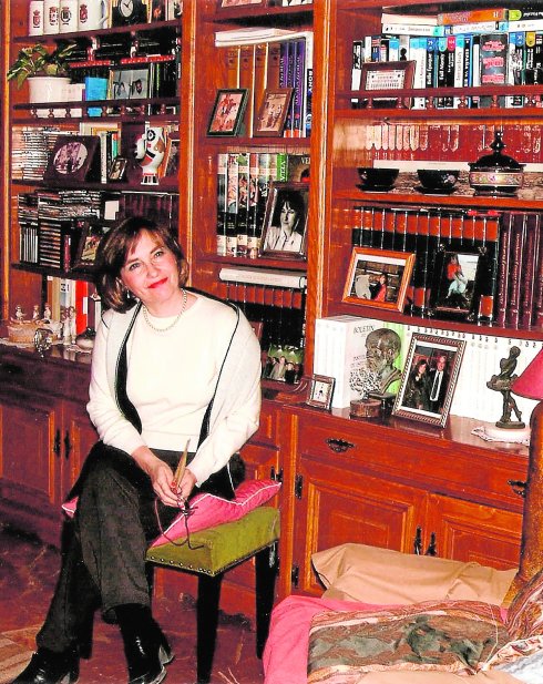 LA CRONISTA OFICIAL DE CARBONERO, ADELA TARIFA, CONSEJERA DIRECTORA DEL INSTITUTO DE ESTUDIOS GIENNESES: «NOS VALORARÍAN MÁS SI NOS CONOCIERAN MÁS»