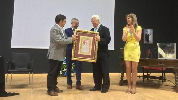 SEBASTIÁN BARAHONA, HIJO PREDILECTO DE MENGÍBAR (JAÉN)